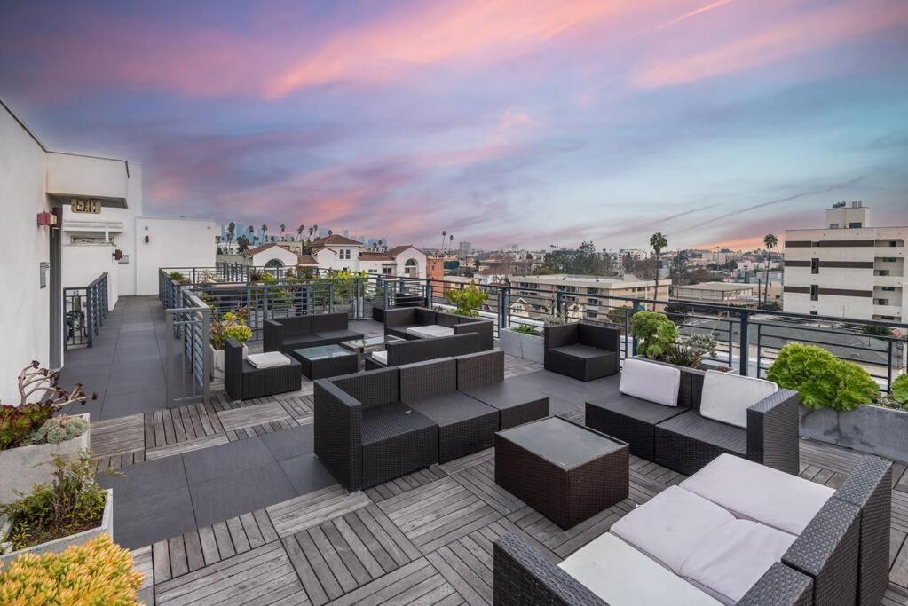 Chic And Elegant 2-Bedroom Haven W/ Roof Deck Los Angeles Exterior foto