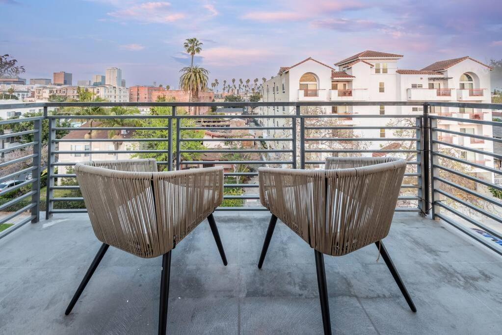 Chic And Elegant 2-Bedroom Haven W/ Roof Deck Los Angeles Exterior foto